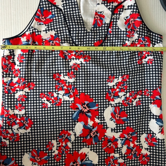 Crown & Ivy Sleeveless Floral Shift Dress w/ Ruffle-Trimmed Split Neckline Sz M - Picture 7 of 11